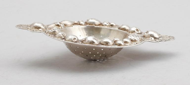 TESIL, silver, David Andersen, 1919. Vikt ca 83 g.