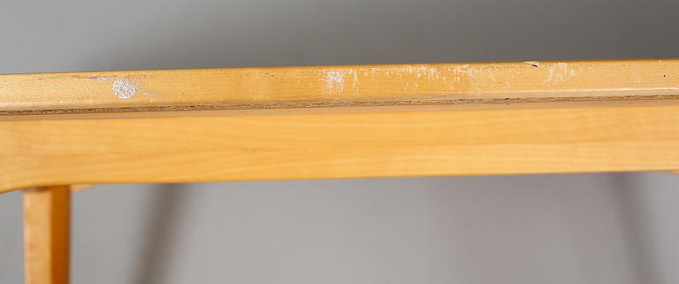 SOFFBORD ,"Ovalen" Carl Malmsten, 1900-talets slut.