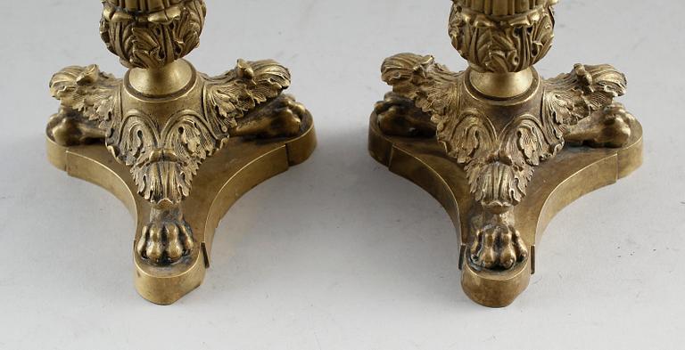 LJUSSTAKAR, 1 par, brons, senempire, 1800-talets första hälft.
