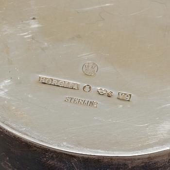 ATELIER BORGILA, a sterling silver jar with cover, Stockholm, 1971, 604 grams.