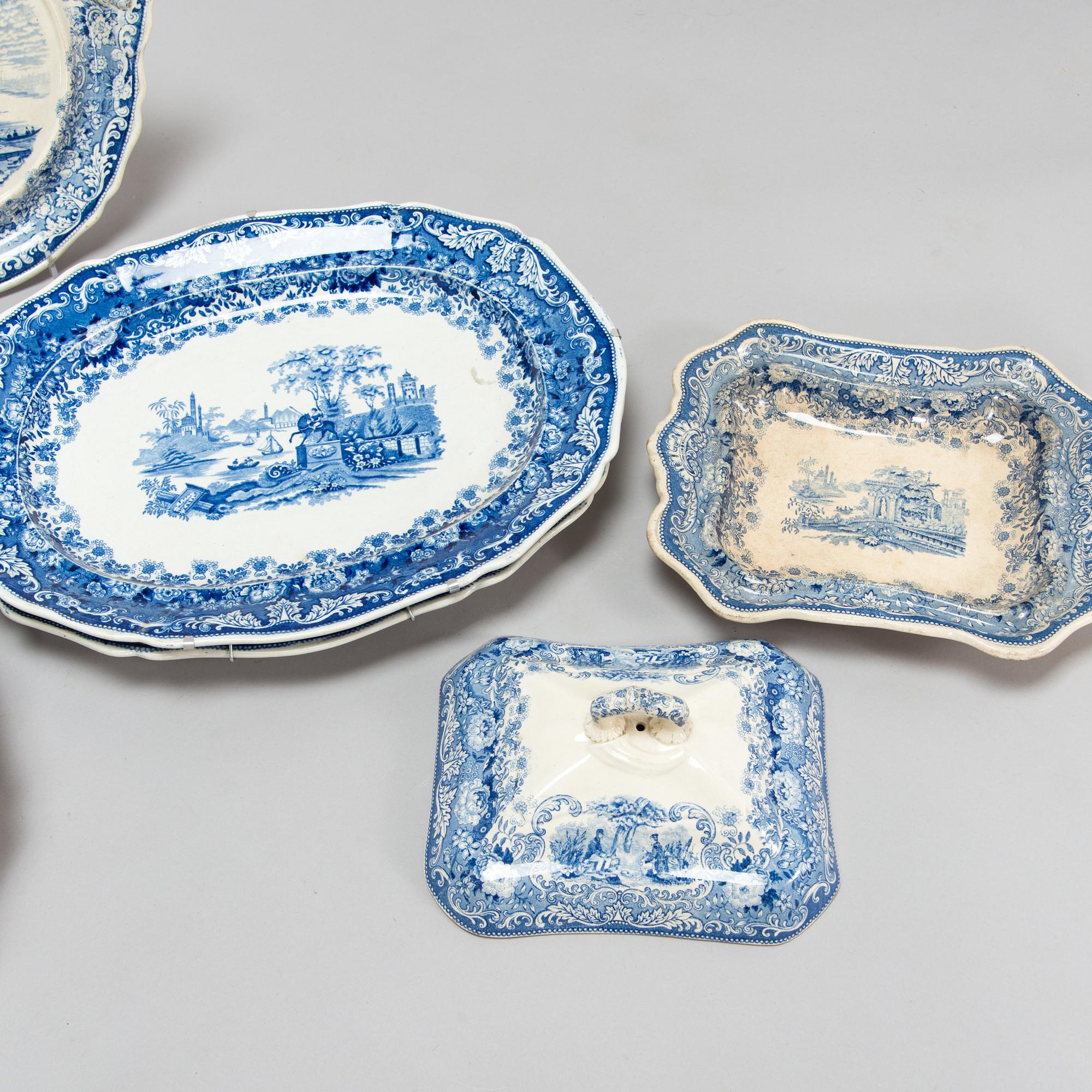 Matservis, 49 delar, Suotniemi fajans-och porslinsfabrik, 1842-93, Käkisalmi Finland.