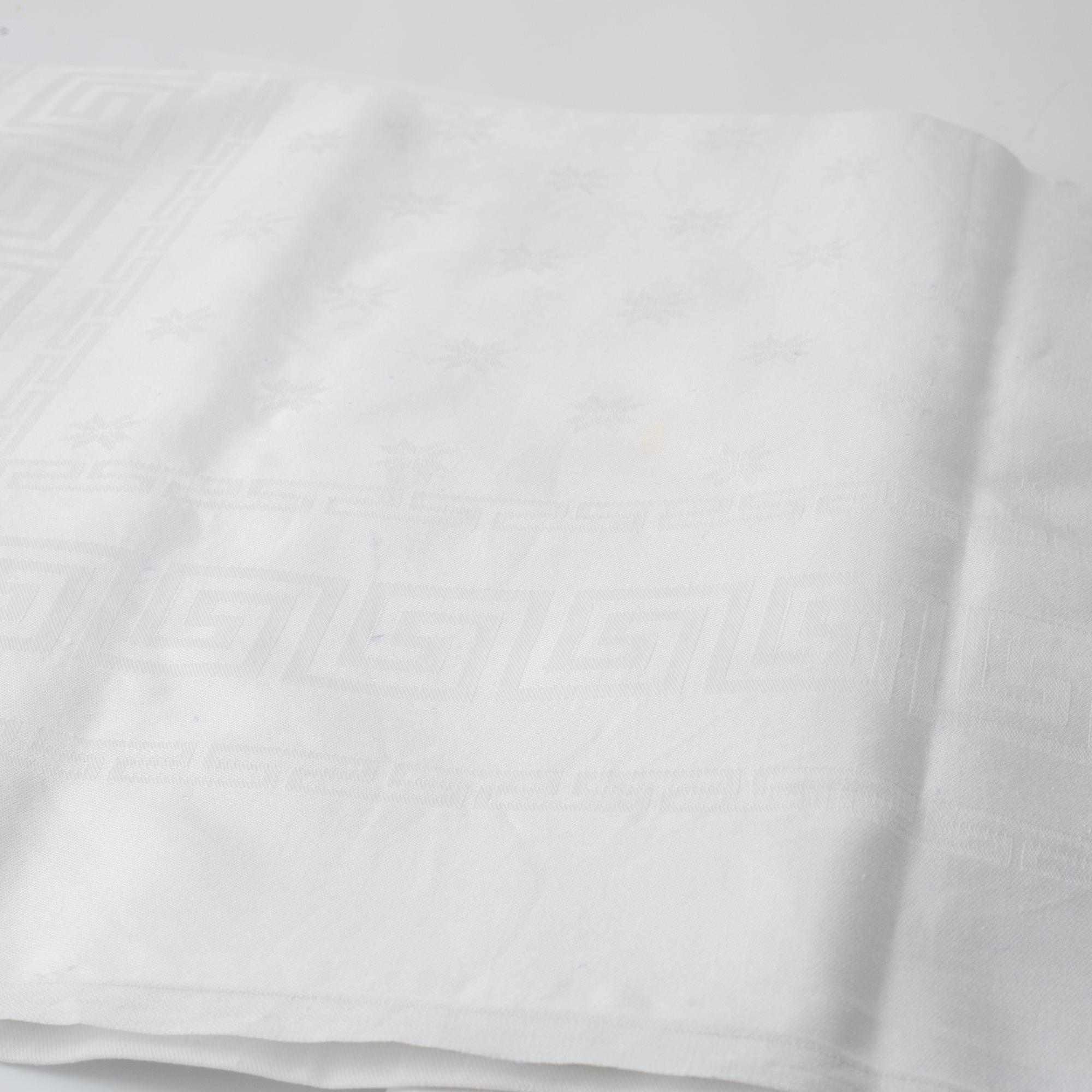 Dukar, 2 st, linnedamast, 1900-tal.