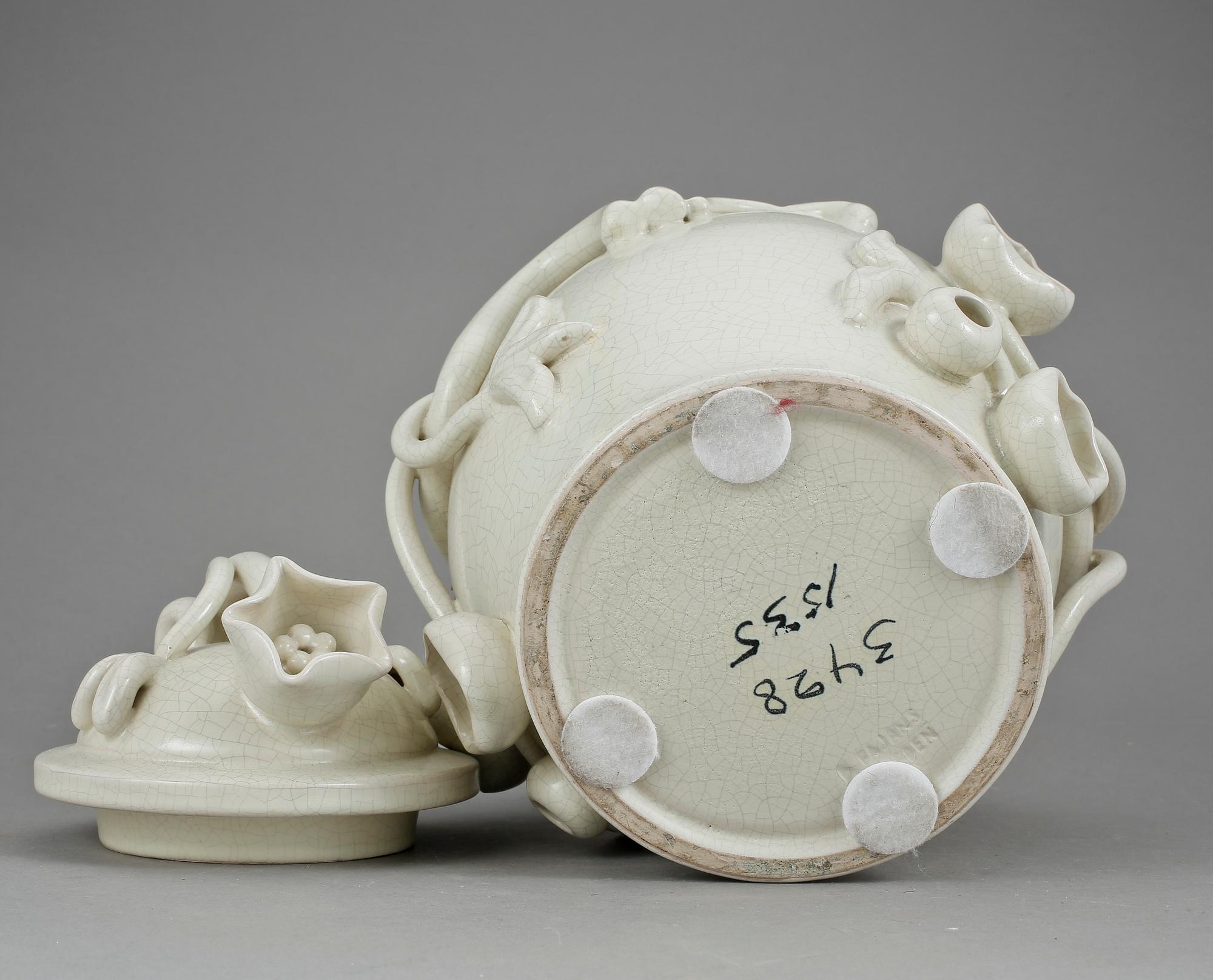 URNA, fajans, Bo Fajans, 1900-talets mitt.