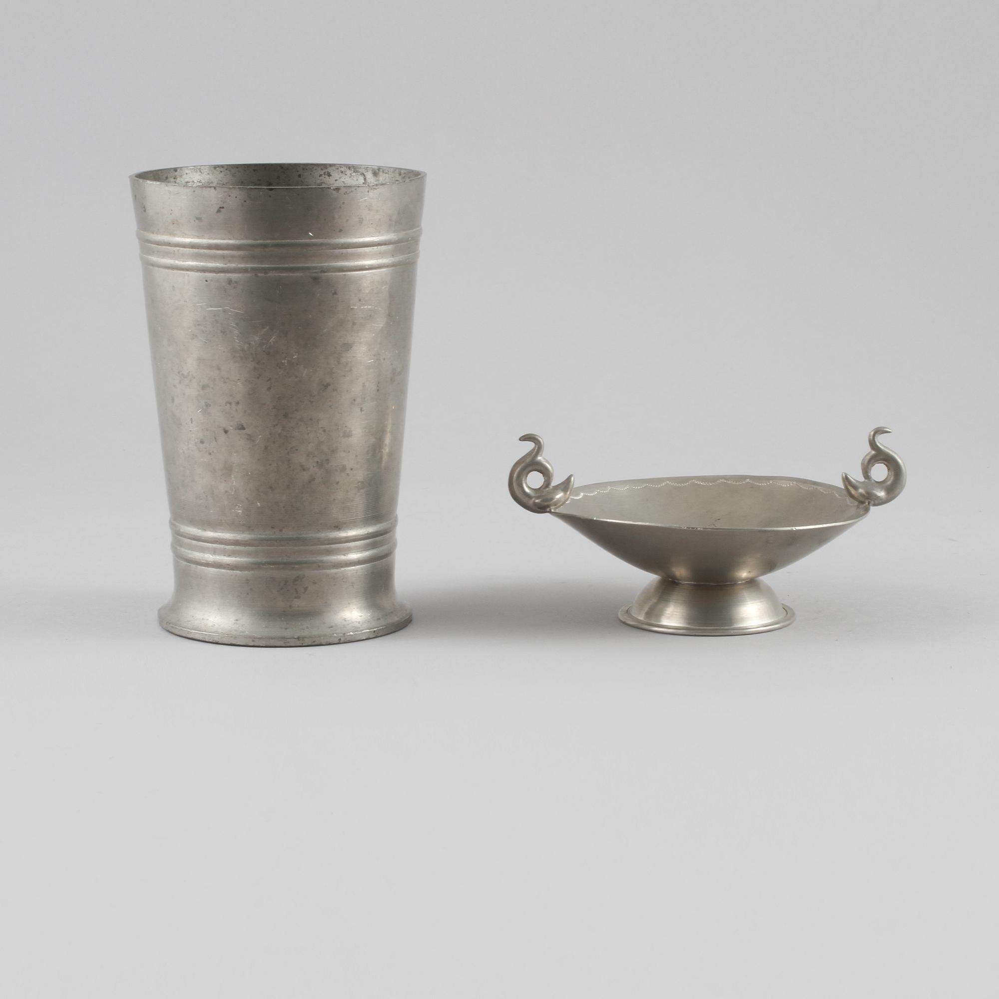 SKÅL SAMT VAS, tenn, Firma Svenskt Tenn, 1929 och 1928.