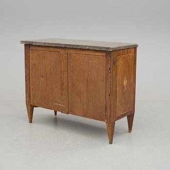 BYRÅ, gustaviansk, 1700-talets slut/ 1800-talets början.