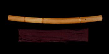 JAPANSKT SVÄRD, stål, sign Ujifusa saku, period Muromachi/ Momoyama (1392-1615).