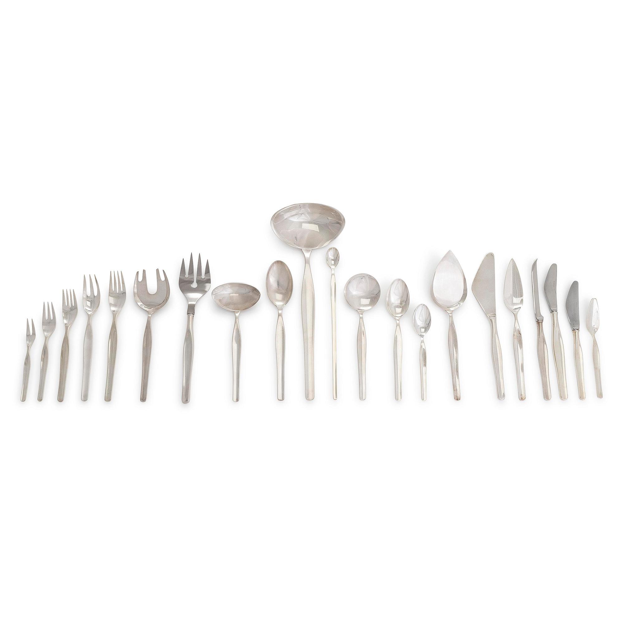 Tapio Wirkkala, A 130-piece set of 'Tapio' silver cutlery, Kultakeskus, Hämeenlinna 1960-1970s.