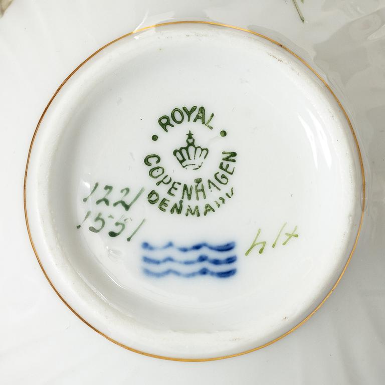 Royal Copenhagen, a 79-piece coffee and tea service, 'Saxon Flower', Denmark.