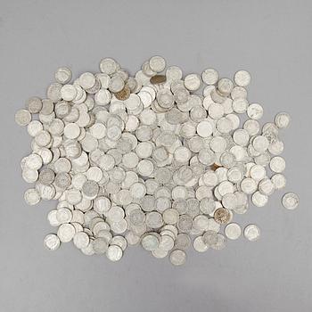 SAMLING SILVERMYNT, enkronor, Gustaf V, 1910-1941. Vikt ca 3000 gram.