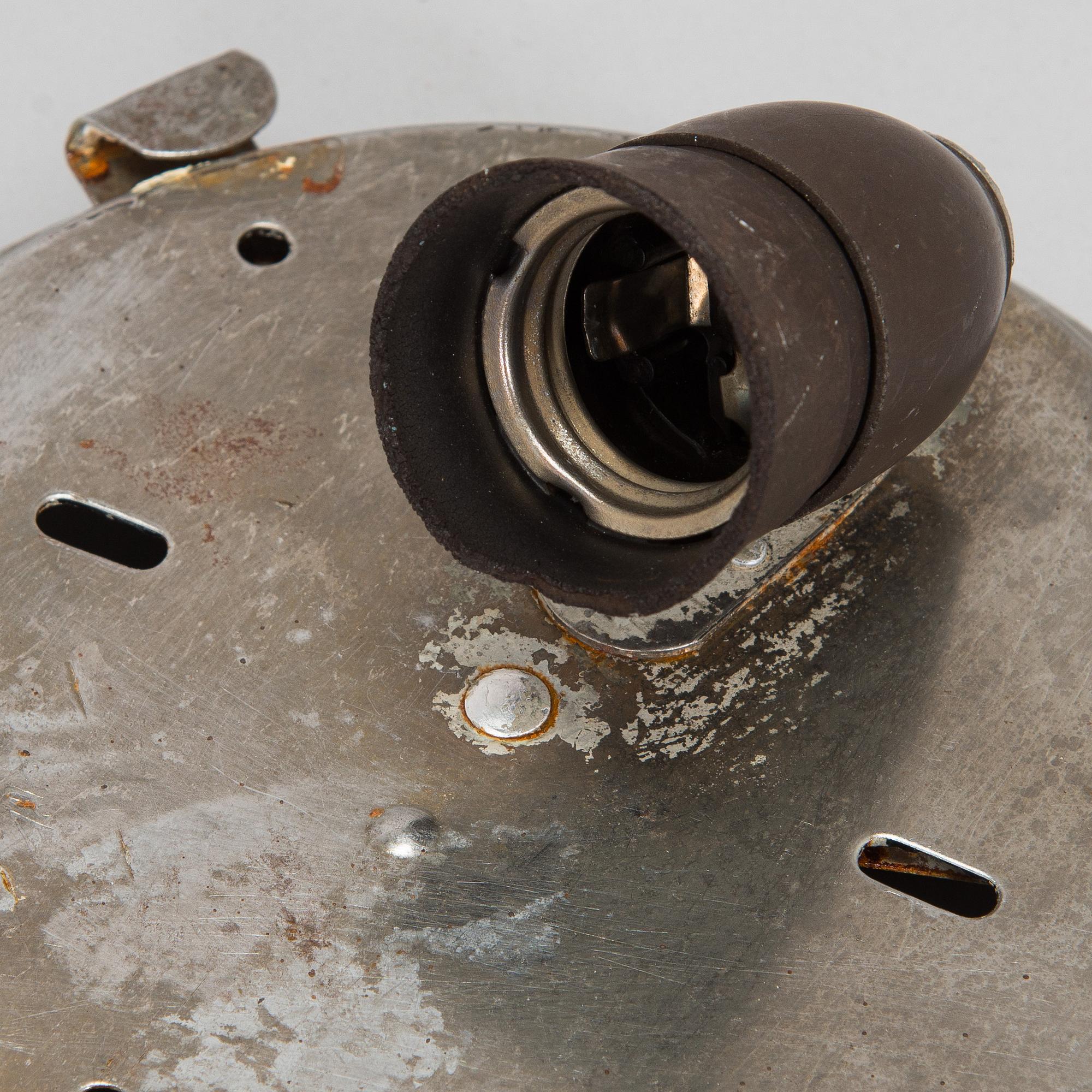 Paavo Tynell, kattovalaisimia ,2 kpl, A2-7, Idman 1900-luvun puoliväli.