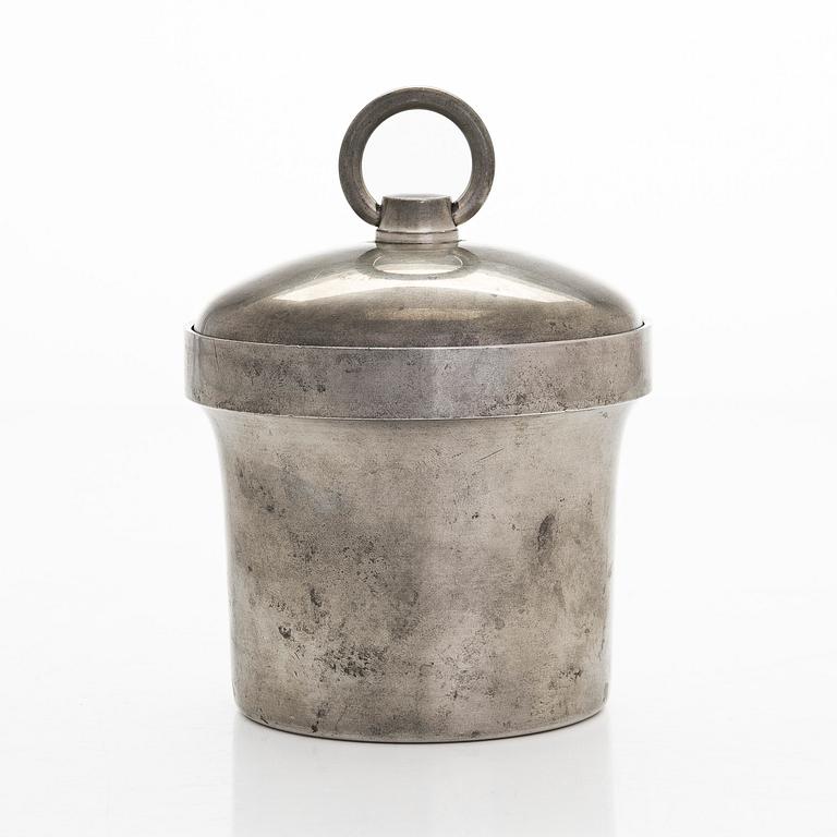 Bertel Gardberg, a lidded pewter jar, Hopeatehdas Oy, Helsinki.