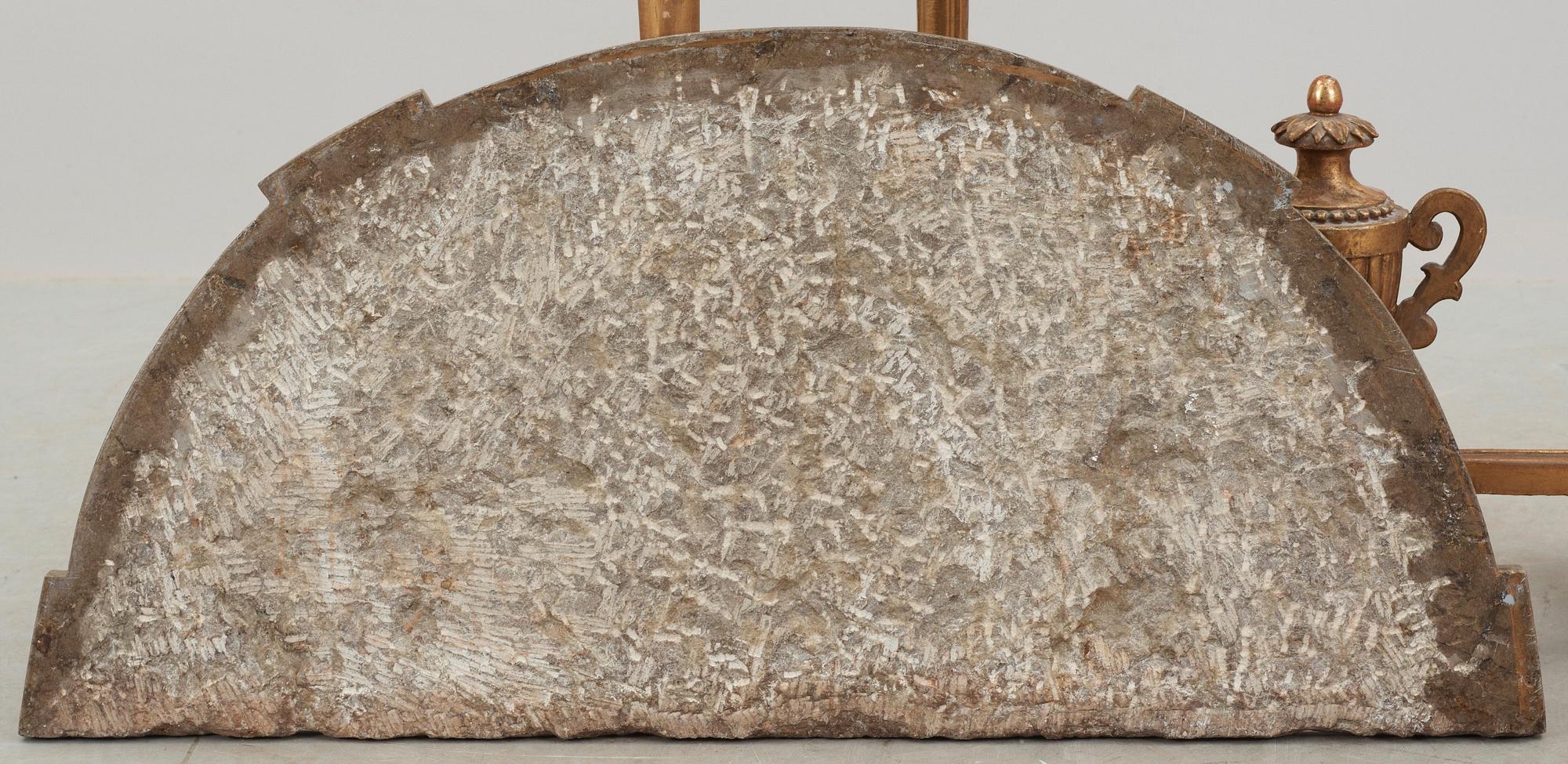 KONSOLBORD. Stockholmsarbete, 1700-talets slut. Gustavianskt.