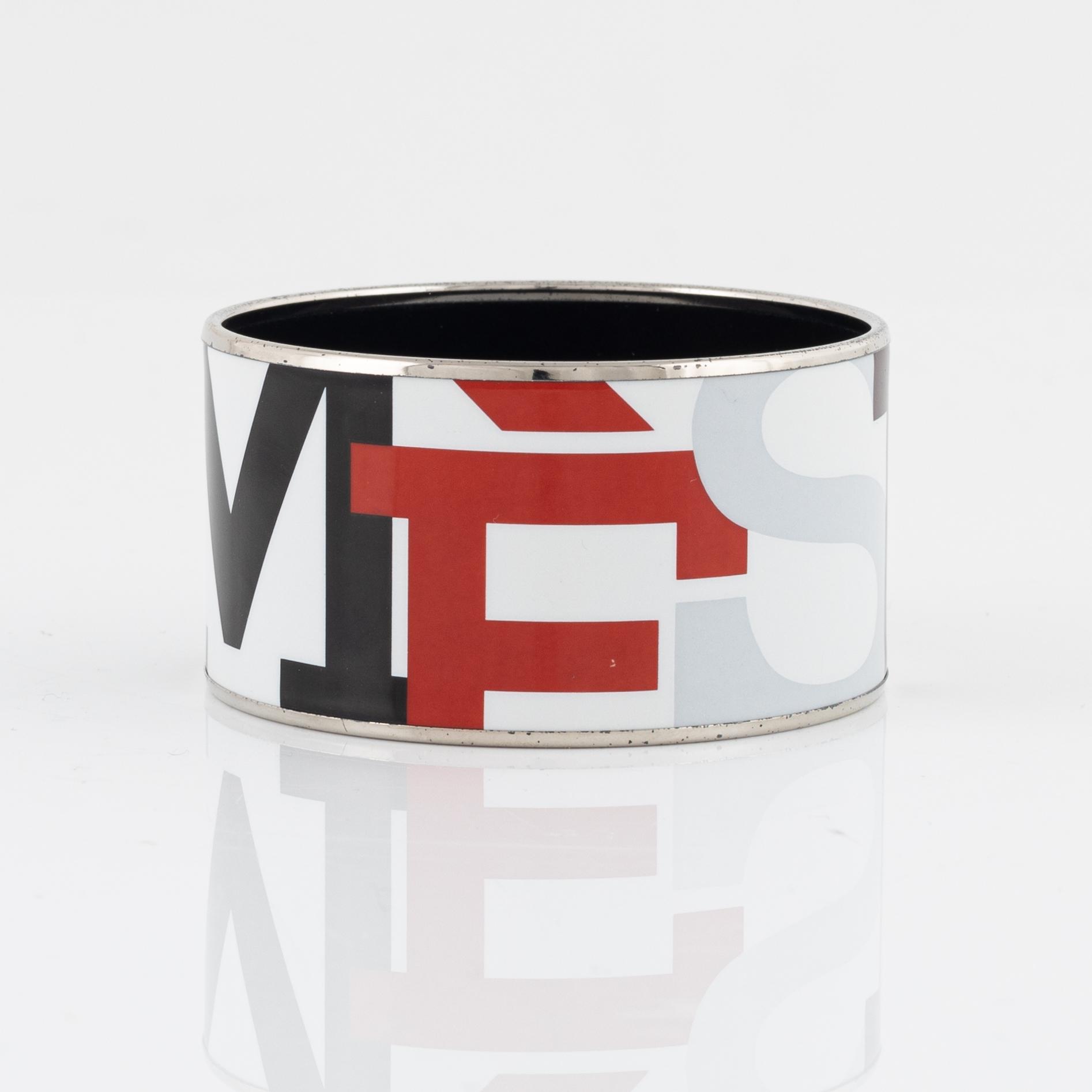 Hermès, bangle.
