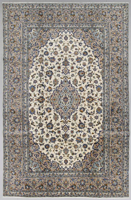 MATTA, Keshan, ca 319 x 208 cm.