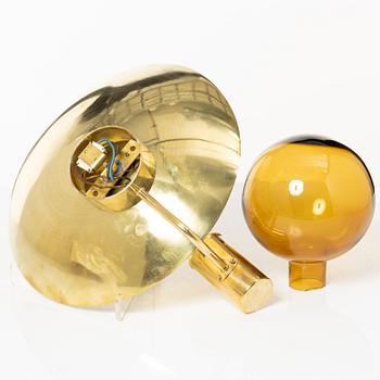 Hans-Agne Jakobsson, vägglampa, modell "V-180", Markaryd.