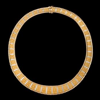 A NECKLACE, 18K gold and white gold.