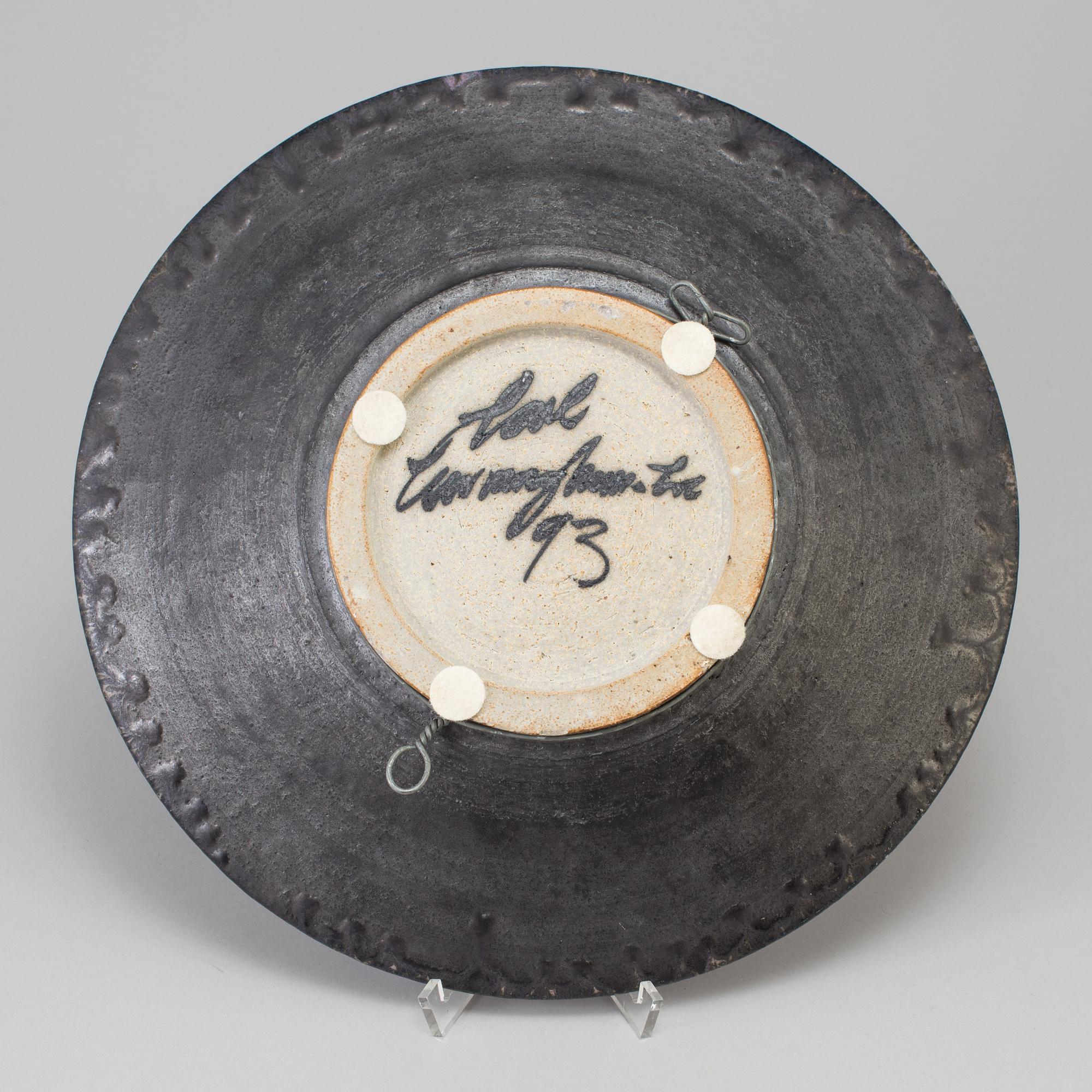 CARL CUNNINGHAM-COLE, a stoneware dish. Signed and dated 93.