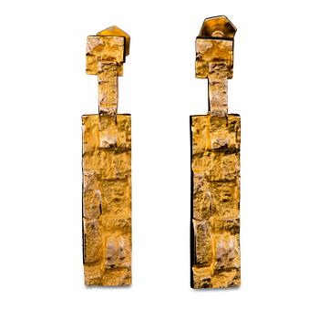 114. Björn Weckström, A PAIR OF EARRINGS, "Tundra", 14K gold. Lapponia 1971.