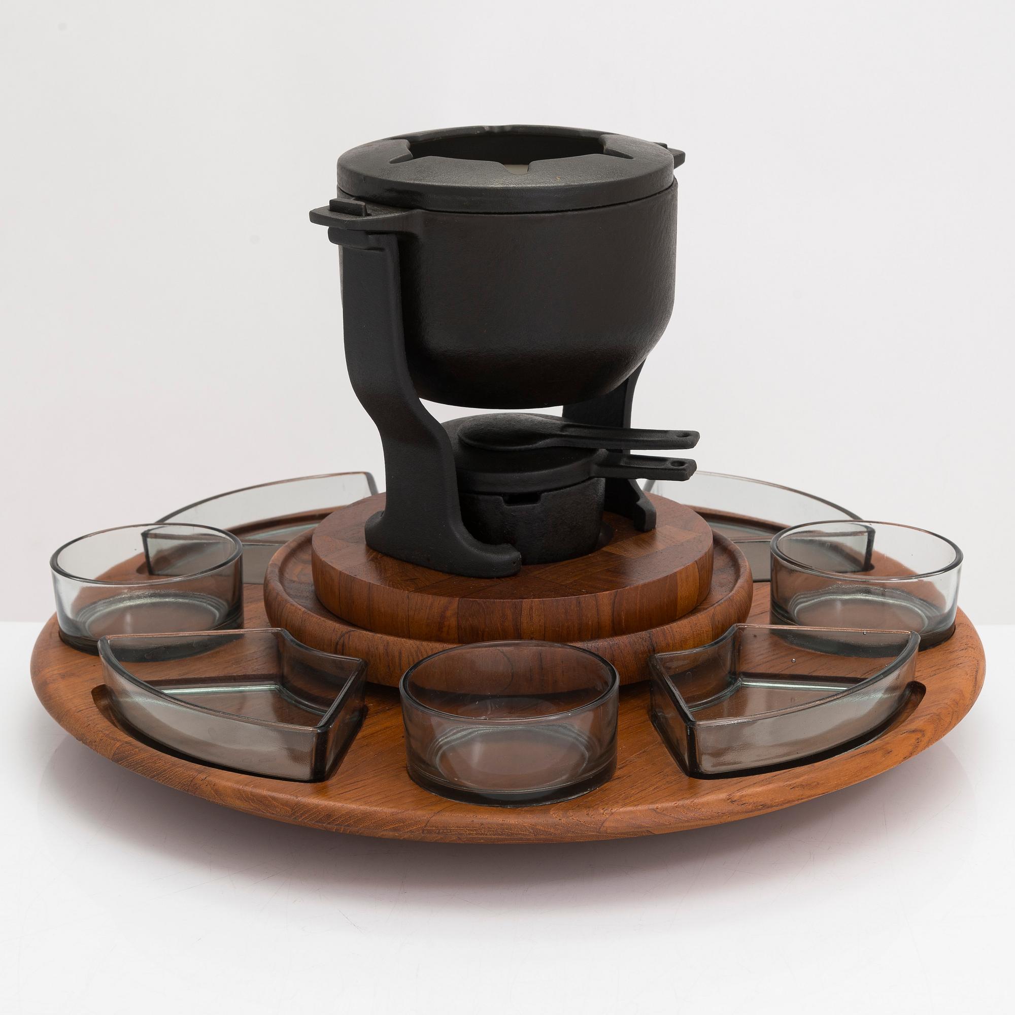 A mid-20th century serving spinner and fondue set, Digsmed