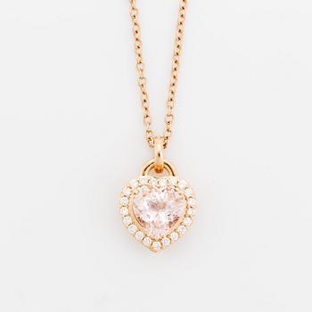 Collier med hjärtformad morganit och briljantslipade diamanter.