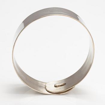 Pekka Piekäinen, Armband, sterlingsilver. Platinoro, Åbo 2008.