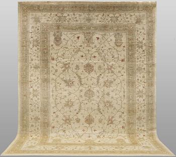 A Zigler Design carpet, 328 x 249 cm.