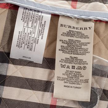 JACKA, Burberry Brit.