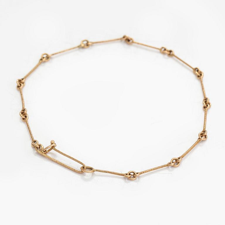 Björn Weckström, a 14K gold necklace 'Minirays' and bracelet 'Palas' for Lapponia 1975 and 1979.