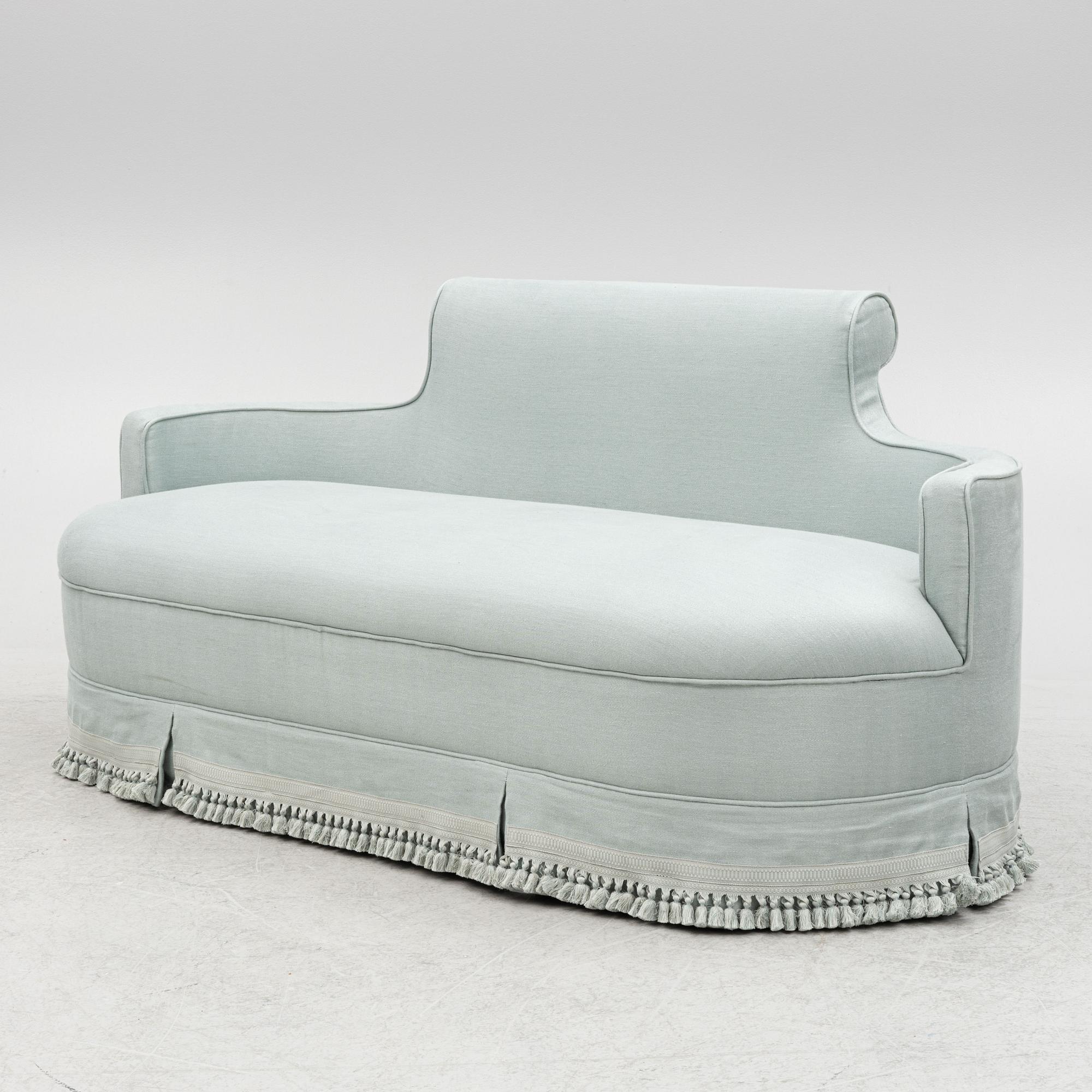Caroline Roth & Susanne Lundberg, a 'Ralph Love Seat' sofa, RIJD Interior.