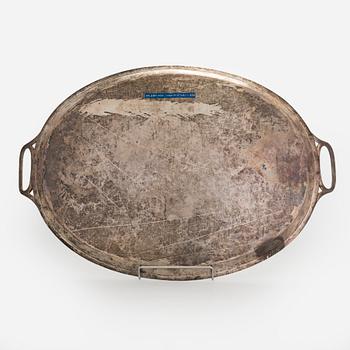 A Khlebnikov silver tray, with the Imperial court supplier's mark, Moscow 1888.