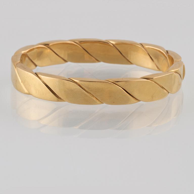 ARMRING, 18K guld, Vicenza, Italien. Vikt 33,4 gram.