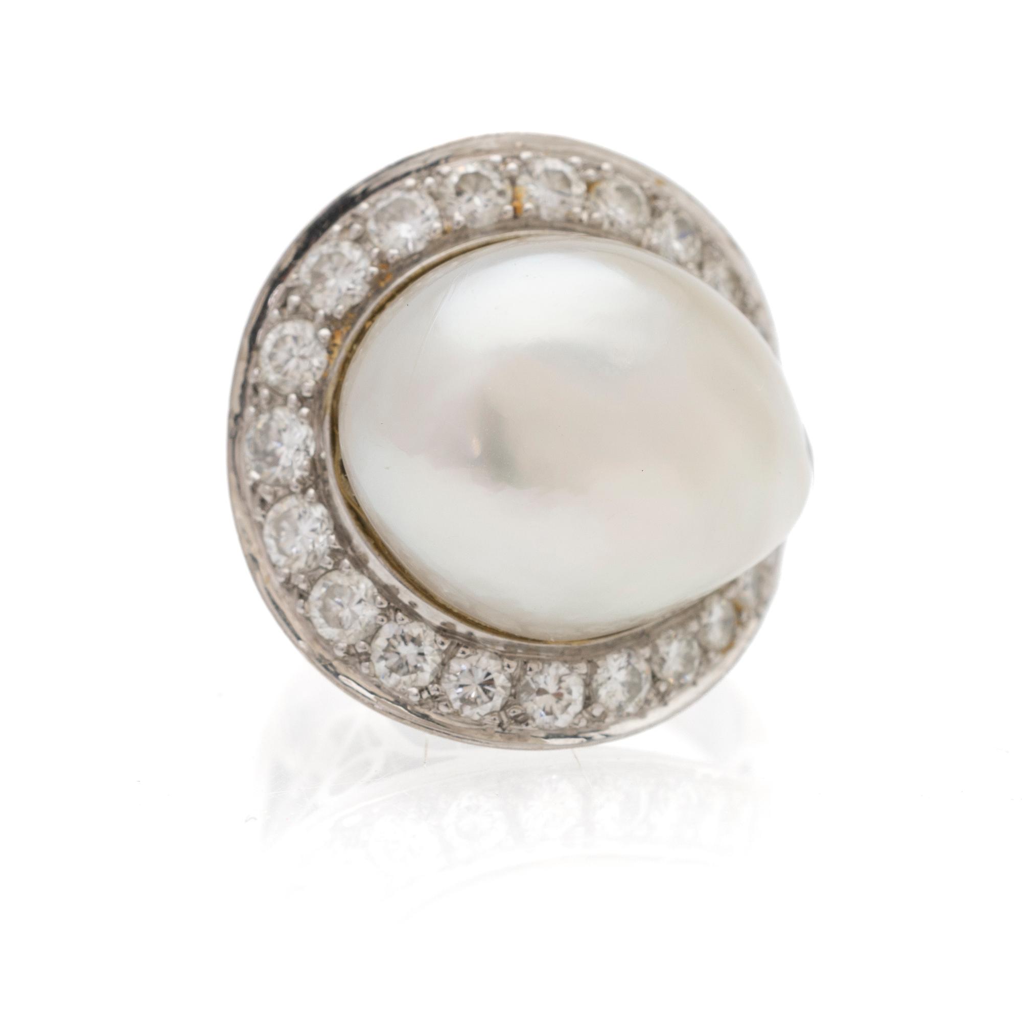 Jürgen Girgsdies, ring, 18K, diamanter, pärla, Stockholm, 1977.