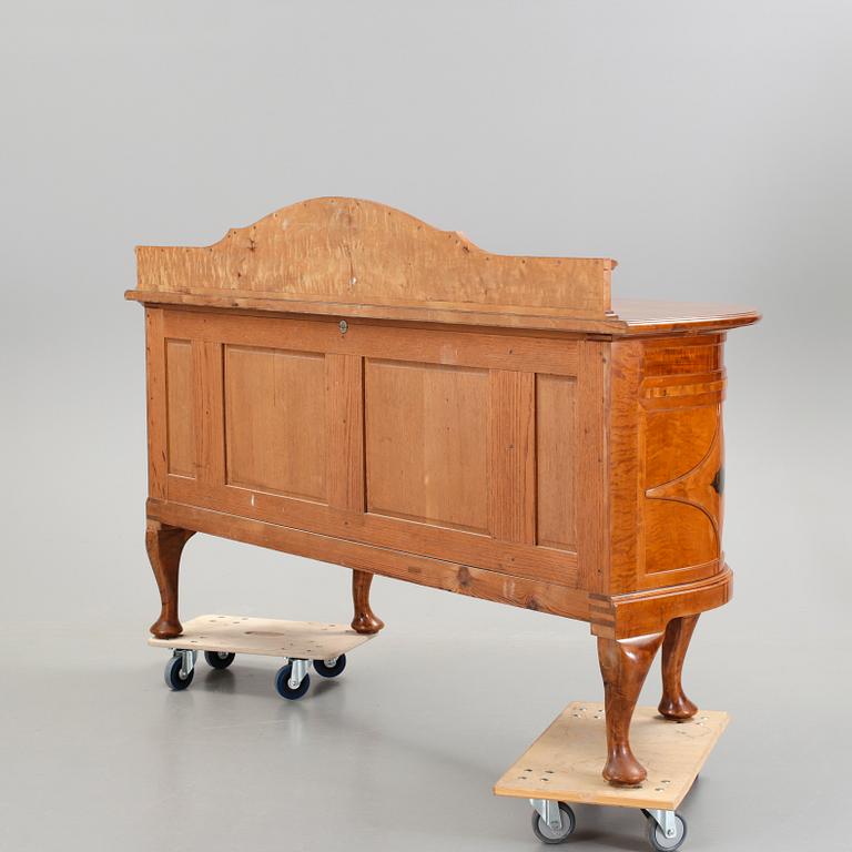 BUFFÉ/SIDEBOARD, Mobilia Malmö, 1900-talets första hälft.