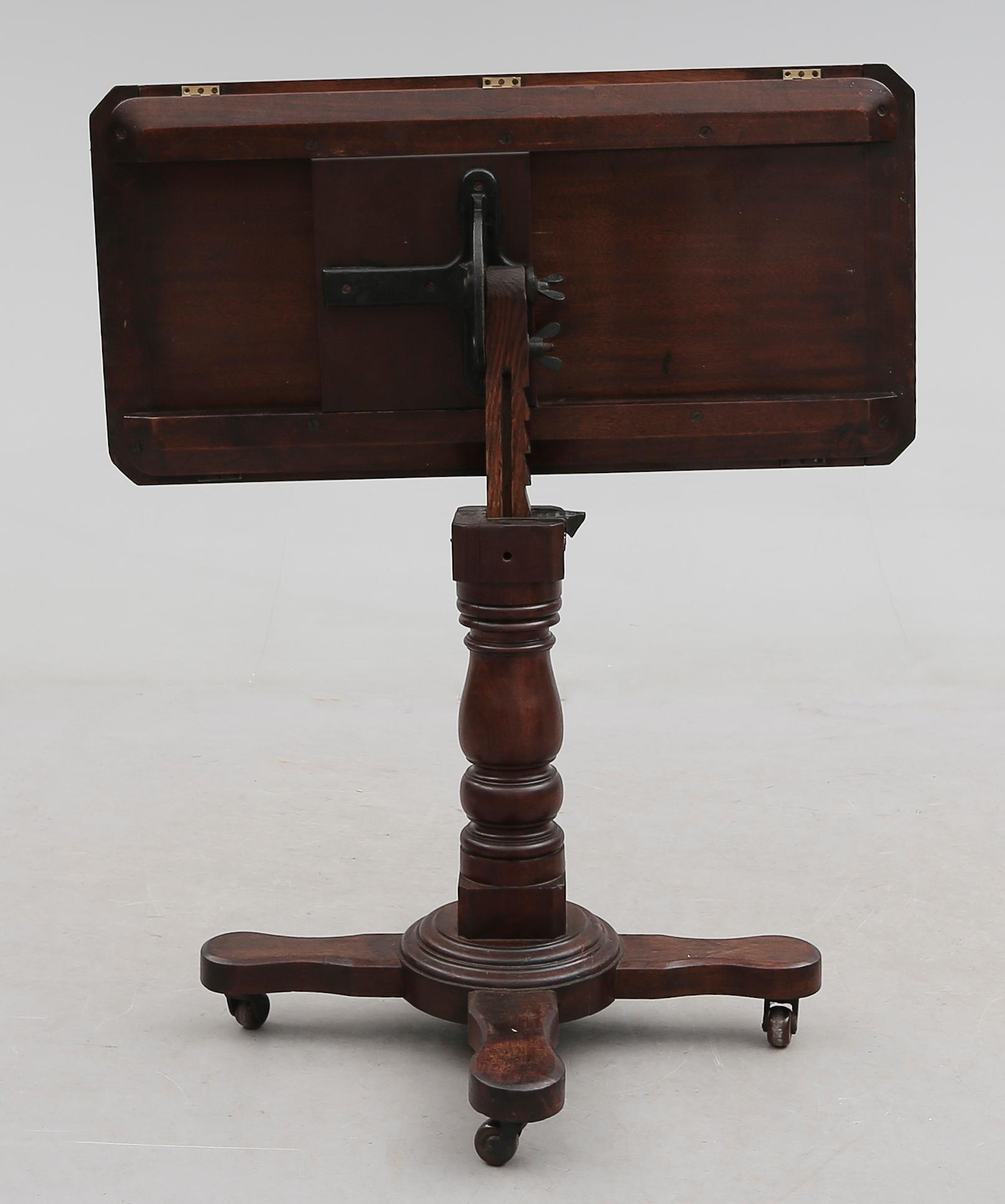 RITBORD / LÄSBORD, England, 1900-talets början.