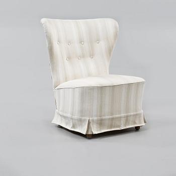 FÅTÖLJ, omkring 1900-talets mitt.