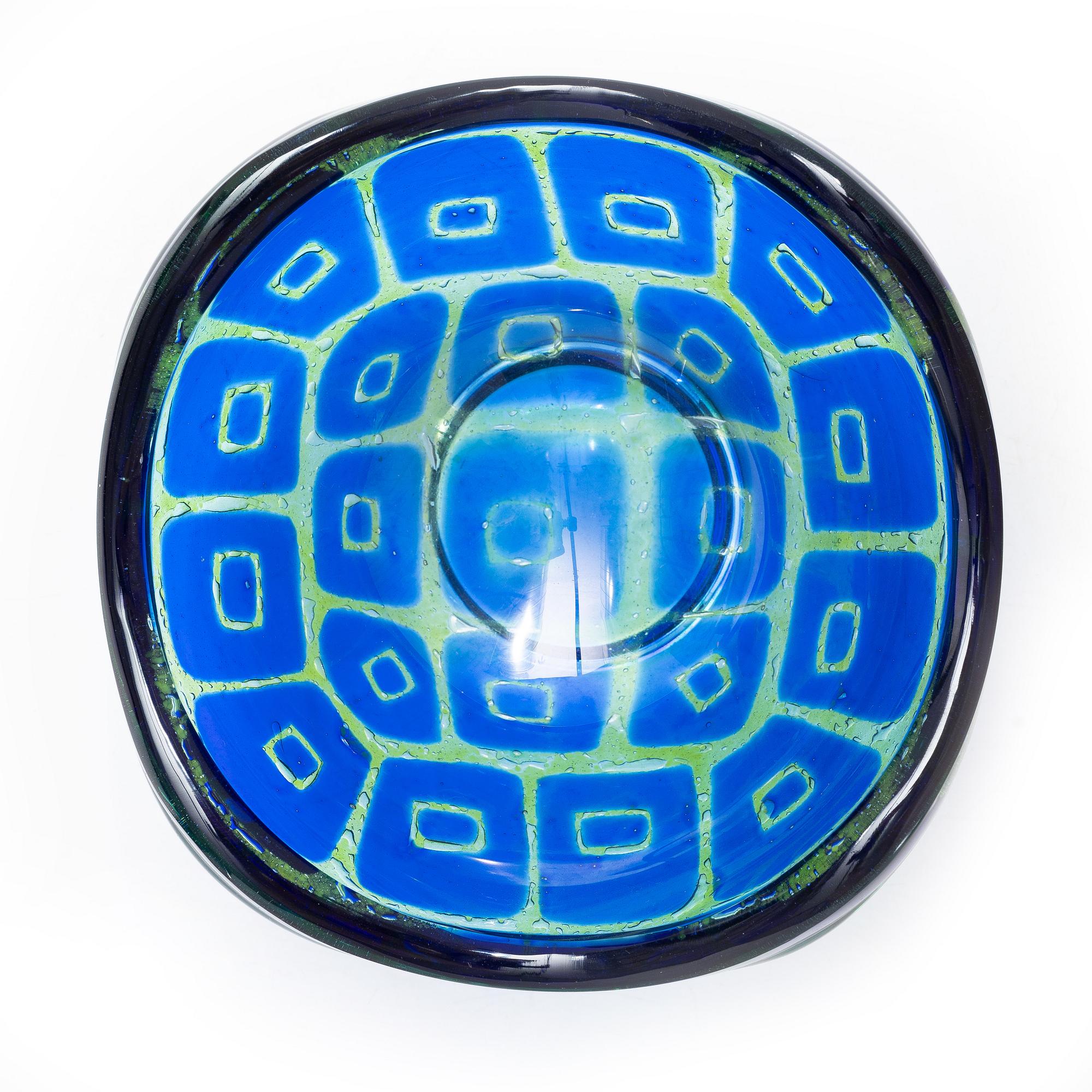 Sven Palmqvist, a 'Ravenna' glass bowl, Orrefors, Sweden.