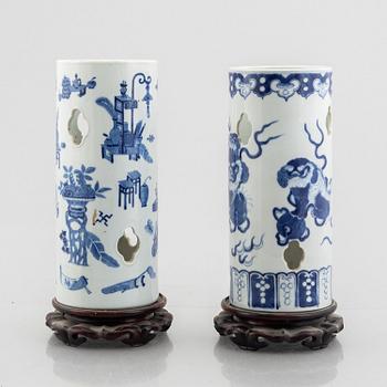 Two Chinese blue and white porcelain hat stands, Qing dynasty, 19th century.