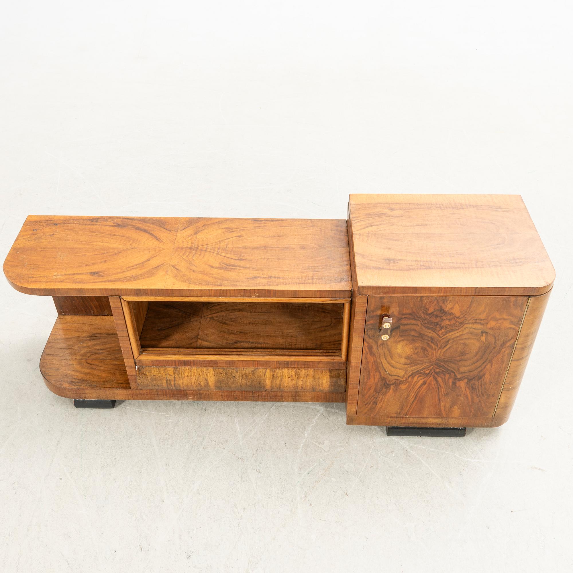 Hall table, first half of the 20th century.