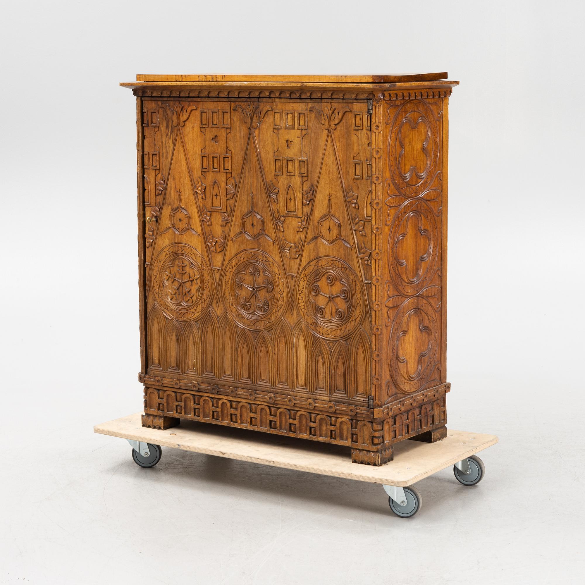 A cabinet, 20th Century.