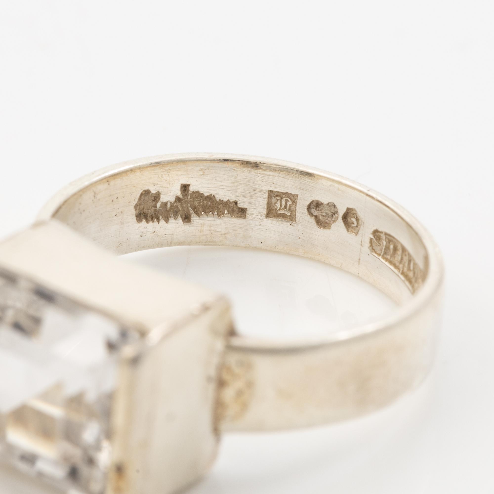 Wiwen Nilsson, ring silver with rock crystal.