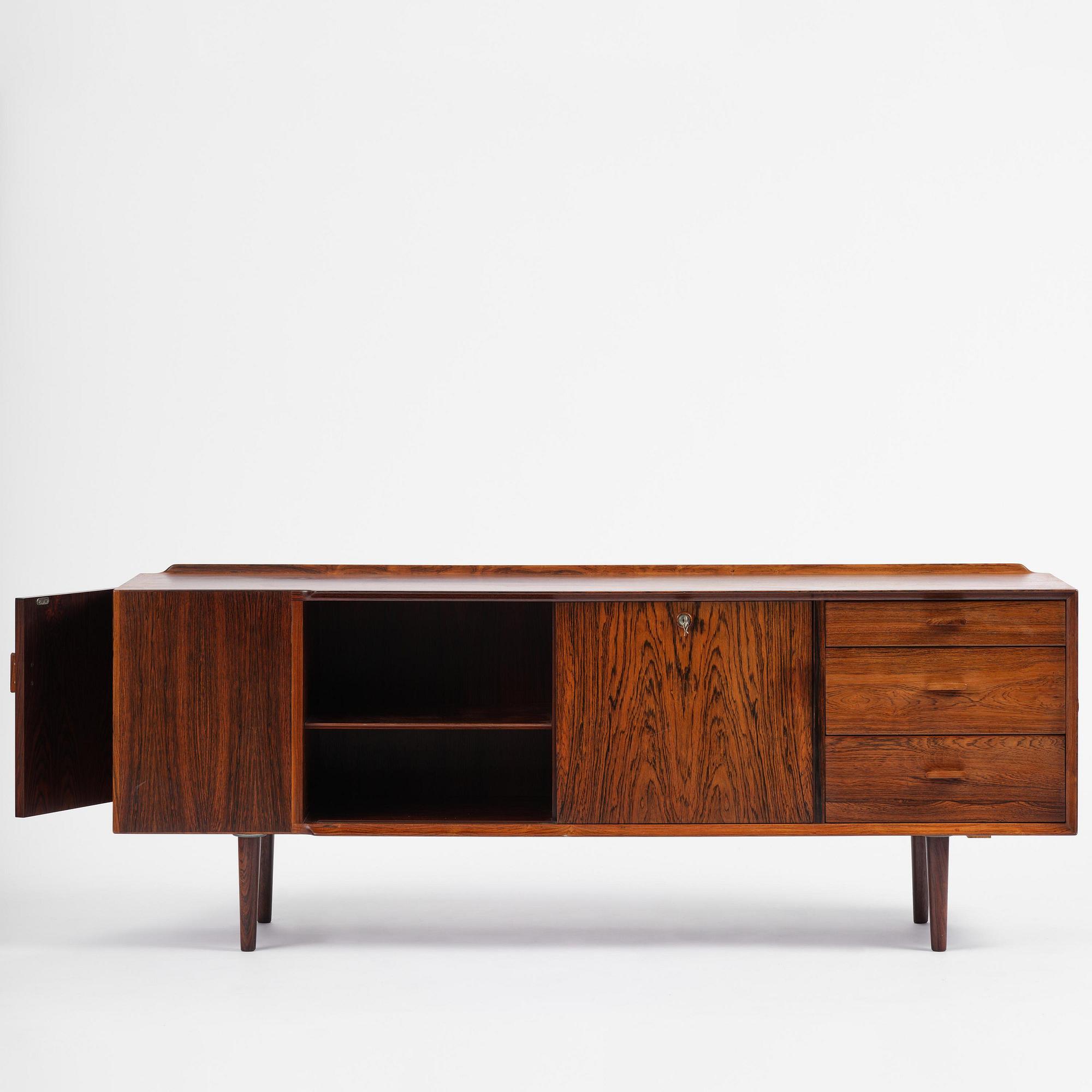 Arne Vodder, a rosewood sideboard model "209", Sibast Møbler, Denmark, 1970.
