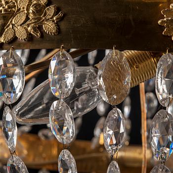 TAKKRONA UTAN KRÖNDEKOR, empire, 1800-talets början. Höjd ca 82 cm.