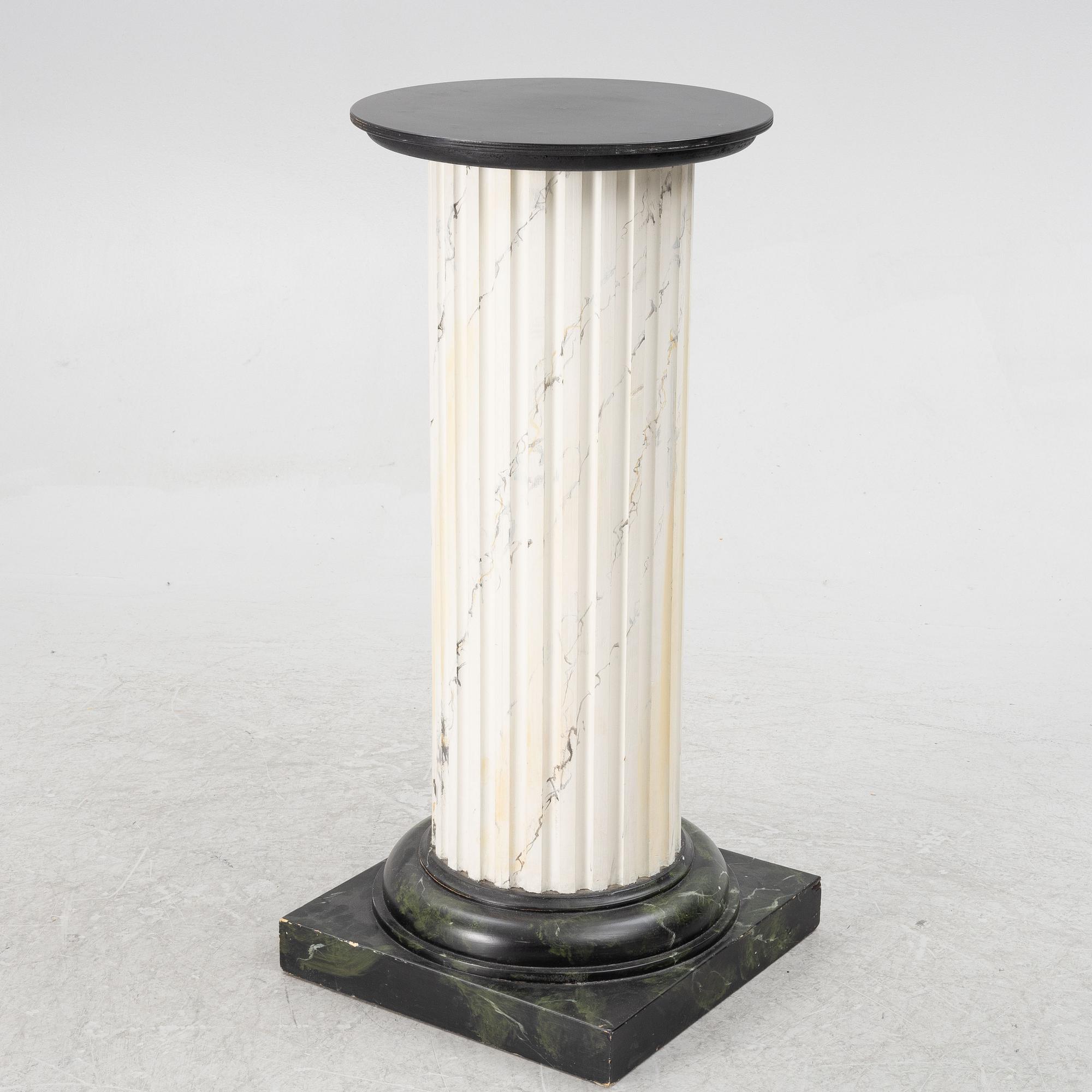 Pedestal, early 20th century.