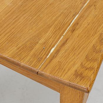 Nirvan Richter, ten chairs, Norrgavel.