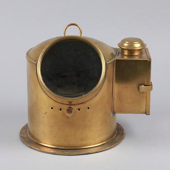 NAKTERHUS, mässing, 1900-tal.