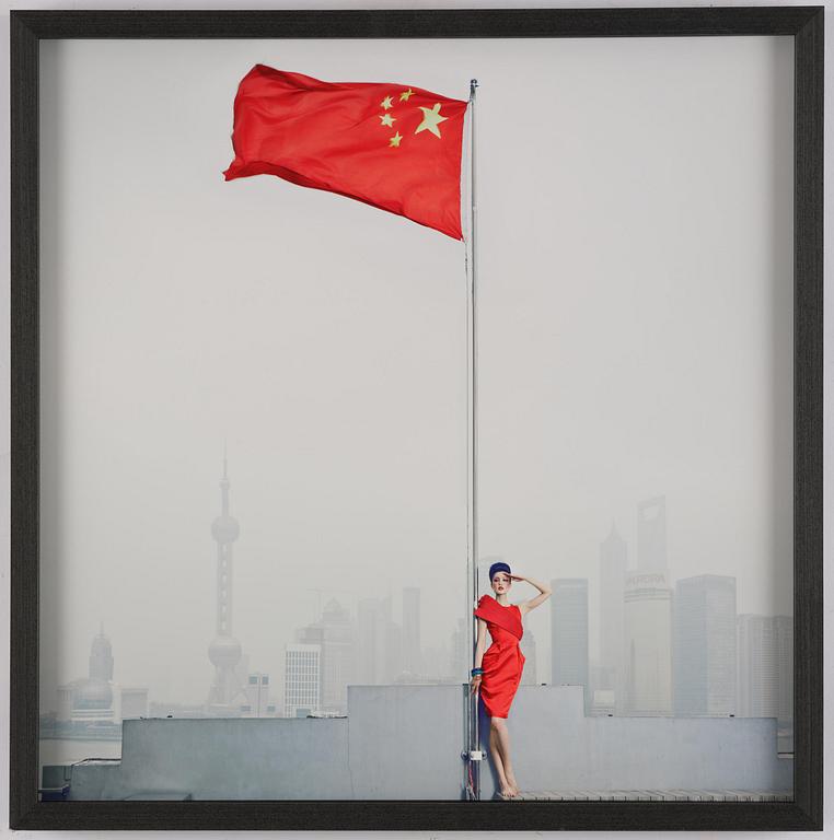 Chen Man, "Long live the motherland, Shanghai, 2010".