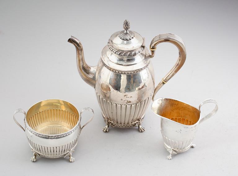 KAFFESERVIS, 3 delar, silver, GAB, Stocholm 1911/12. Vikt ca 935 gram.