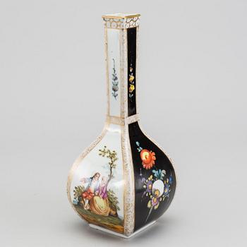 A German porcelain vase, first half of the 20th century.