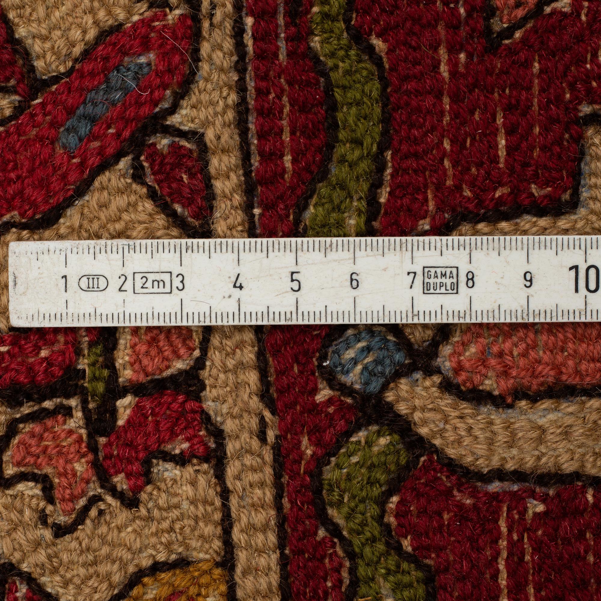 A RUNNER, an old/semi-antique  Vorwerk, ca 248 x 99-100,5 cm.