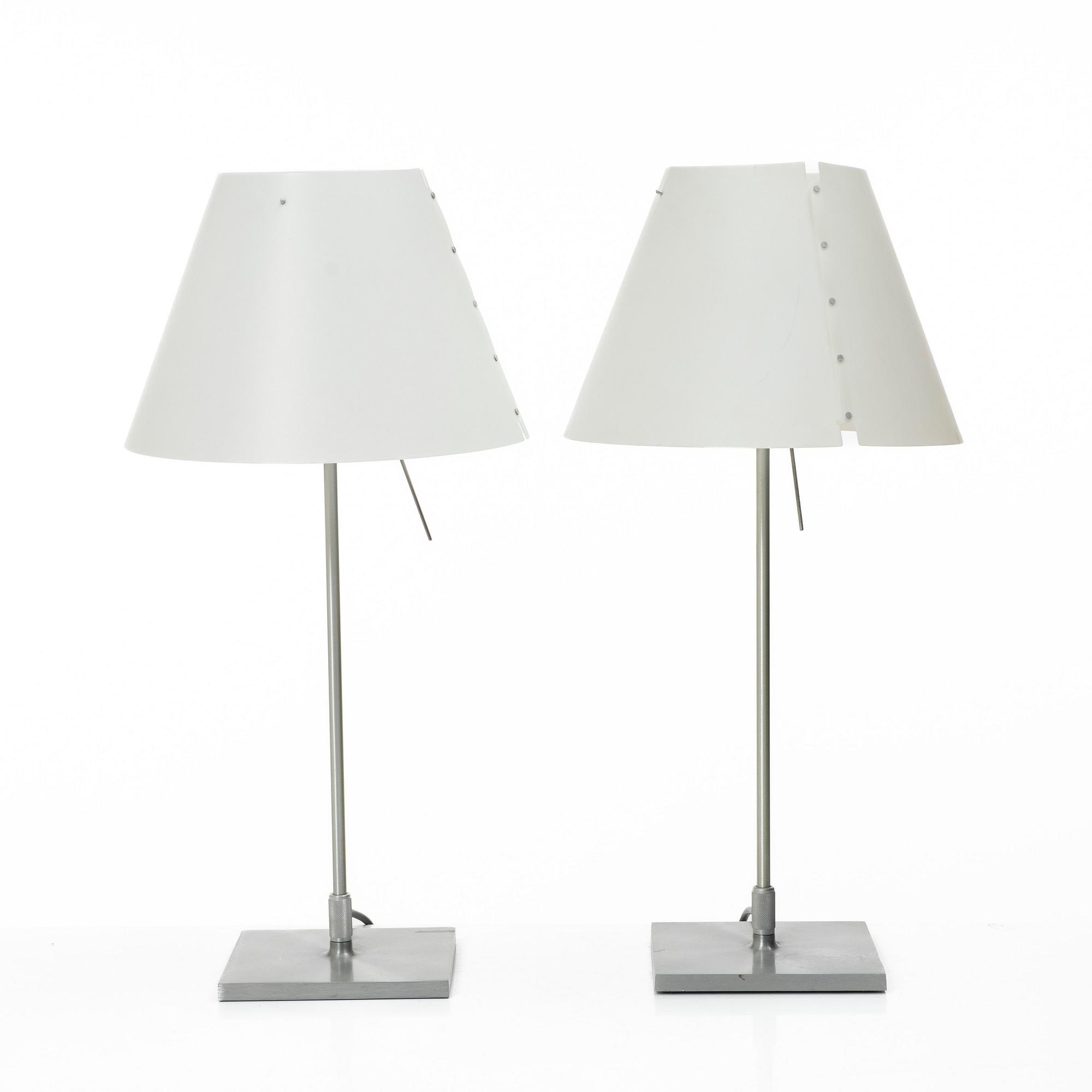 Paolo Rizzatto, a pair of 'Costanza' table lamps, Luceplan, Italy.